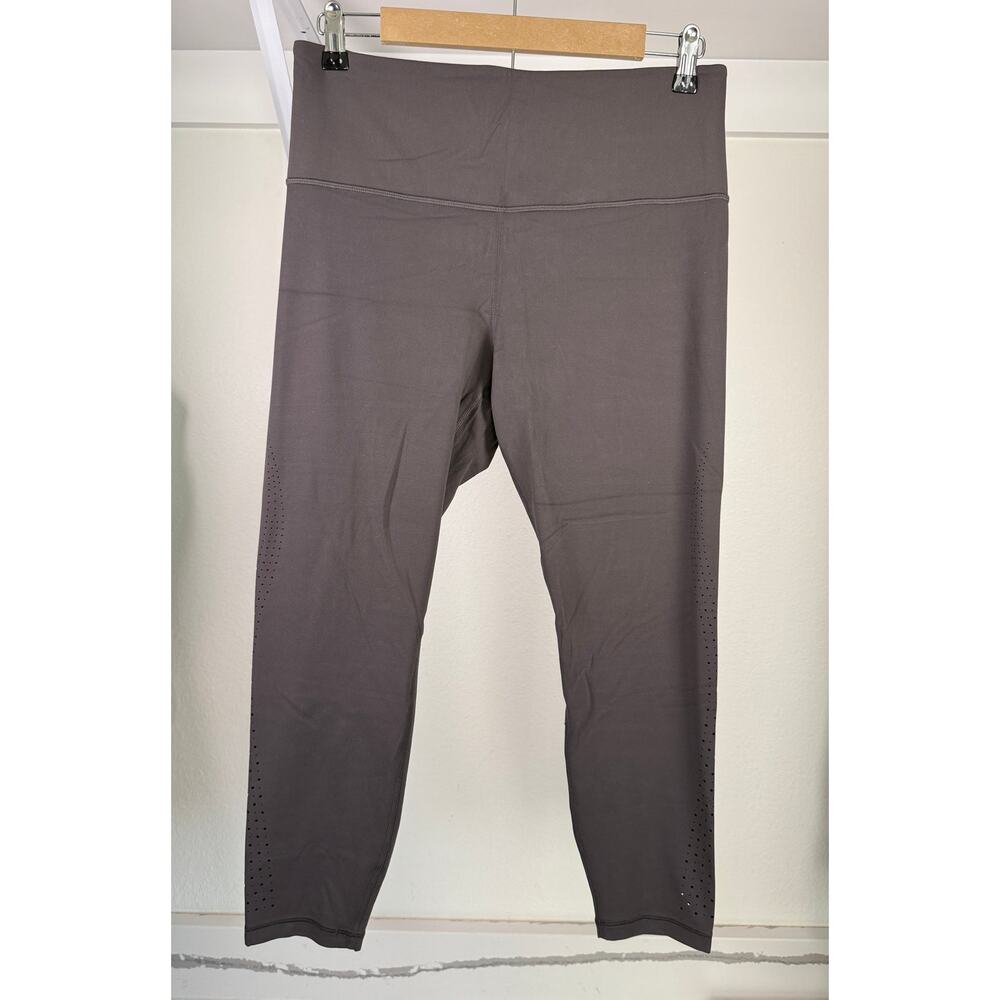 Athleta Elation Lasercut 7/8 Length Leggings Women's‎ Size Large Gray Workout